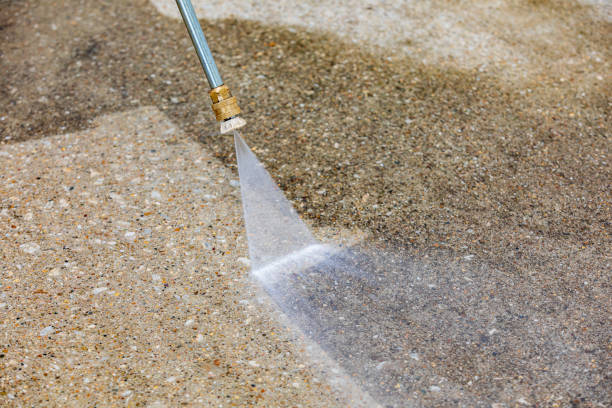 Best Gutter Cleaning  in Tappan, NY